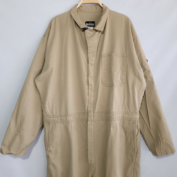 Bulwark Protective Apparel Excel FR Flame Resistant Coveralls Men's Size 48-LN - Picture 3 of 10